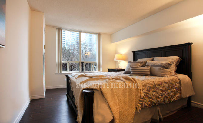 HOME STAGING,OCCUPIED CONDO, BEDROM, ACCESSORIES,TORONTO, GTA, REDESIGN
