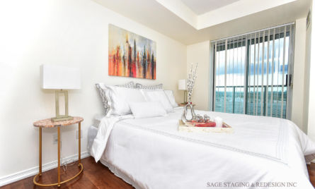 Bedroom Home staging by Sage Staging & Redesign Inc.